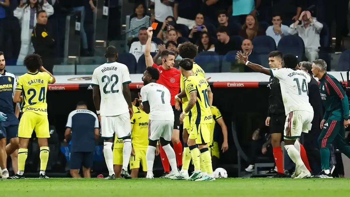حمله تند بازیکن سابق بارسا به وینیسیوس