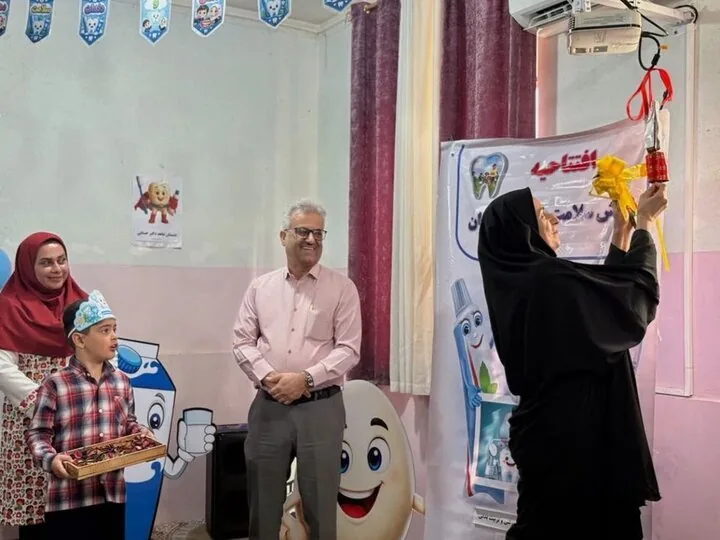 پویش ملی سلامت دهان و دندان در گناوه آغاز شد