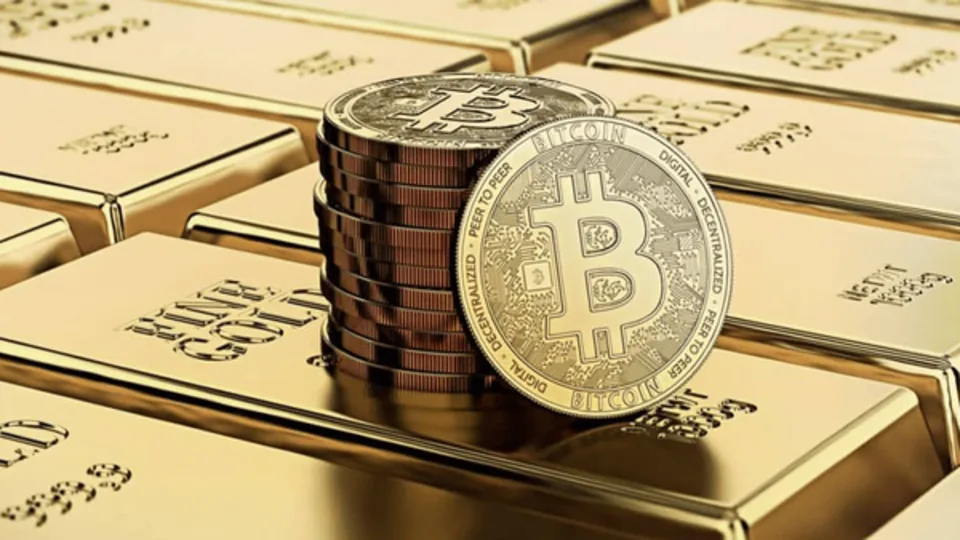 رقابت طلا و بیتکوین داغتر میشود