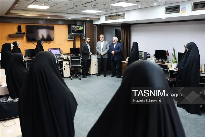 حضور شهردار تهران در خبرگزاری تسنیم