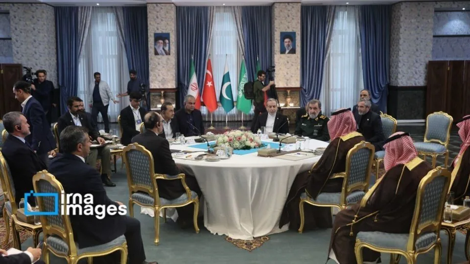 بیانیه مطبوعاتی نشست چهارجانبه/ گفت و گوها در زمینه صلح و امنیت در منطقه ادامه مییابد