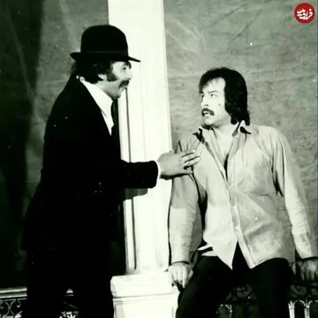 بهمن مفید و ایرج قادری در نمایی از فیلم رفیق؛ سال ۵۴ / عکس