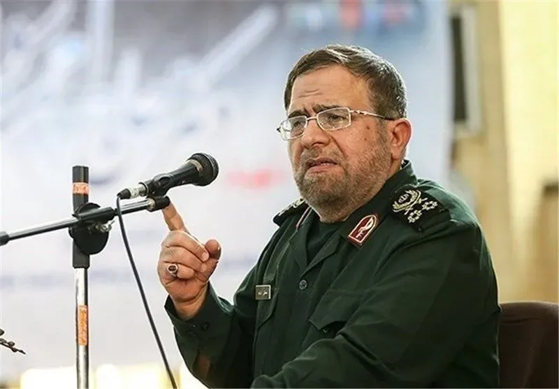 سرلشکر ایزدی، جانشین فرمانده کل سپاه: اکنون نیروهای آمریکایی در دریا سرگردان هستند و حدود ۷۰۰ کیلومتر فاصله گرفتهاند تا موشکهای ما به آنها آسیب نرسانند