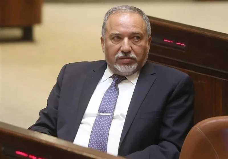 لیبرمن از نتانیاهو به خاطر «خیانت بزرگ» شکایت کرد