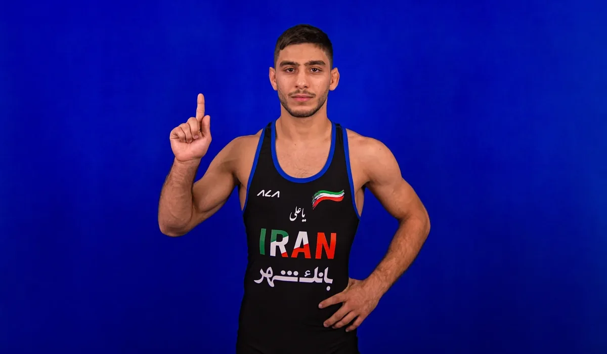 عرفان جرکنی به نیمهنهایی کشتی فرنگی زیر ۲۳ سال جهان رسید + فیلم