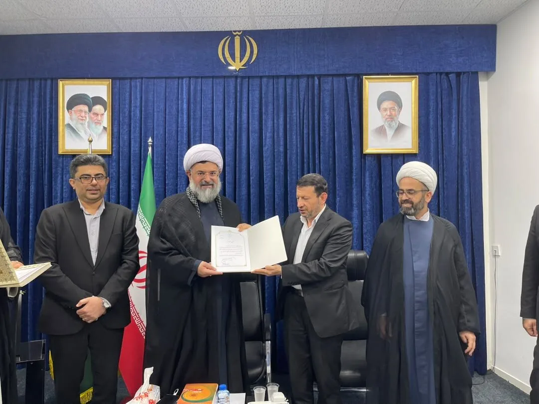 احکام صلحیاری برای ۳۰ طلبه و روحانی شهرستان دشتی بوشهر صادر شد