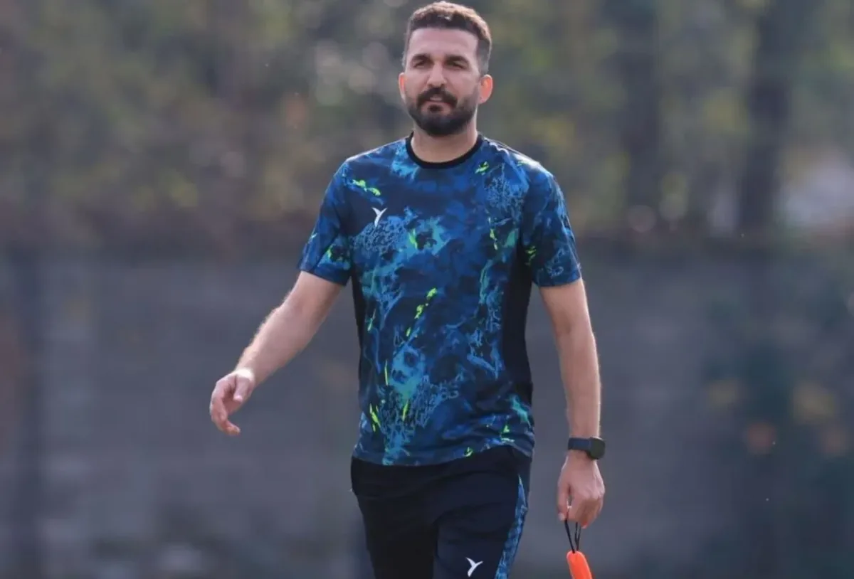 تقابل تلخ با پرسپولیس؛ محمد نوری از صنعت نفت جدا شد