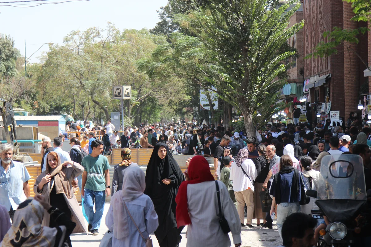 اقدام فوری اقتصادی در شرایط جنگی از نگاه یک اقتصاددان/ نمیتوان سیاستهای دوران ثبات و وضعیت عادی را به اجرا درآورد