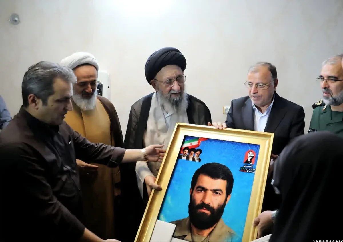 آیتالله نورمفیدی: شهدا اسناد ماندگار انقلاب هستند
