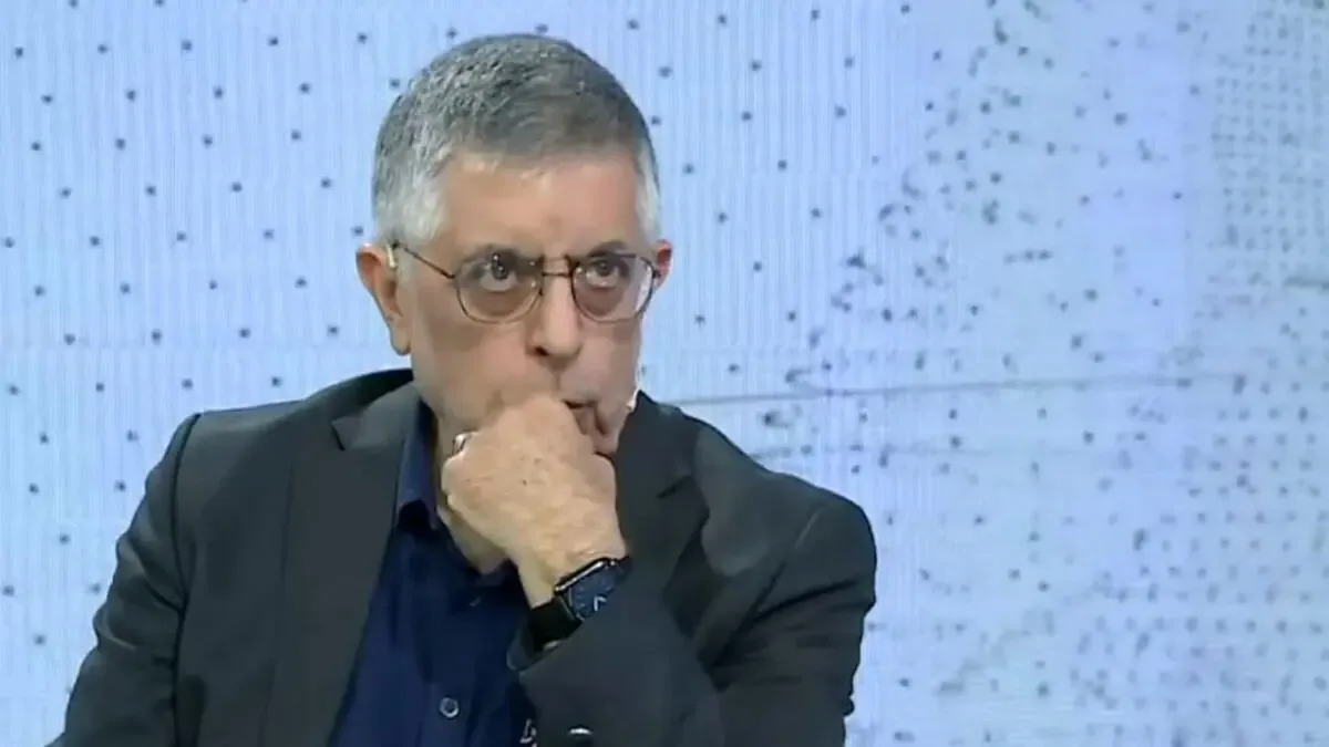 انتقاد روزنامه اصولگرا از یک برنامه تلویزیونی: سه مجری را در برابر یک مهمان قرار داده اید/ لااقل فردی را می آوردید که بتواند با کرباسچی مناره کند