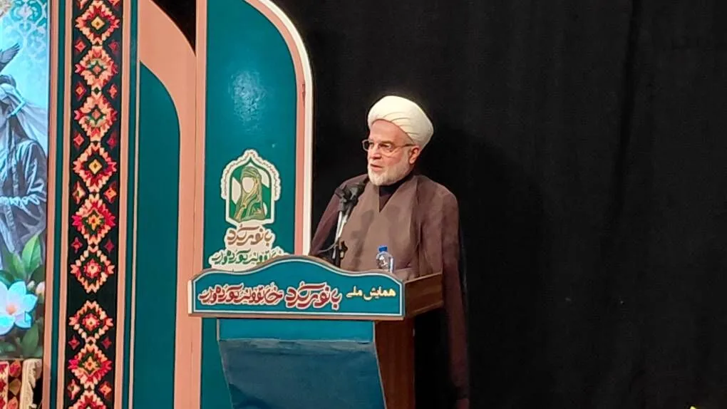 نماینده ولی فقیه در کردستان: ارتقای اجتماعی زنان نیازمند پیوست فرهنگی است