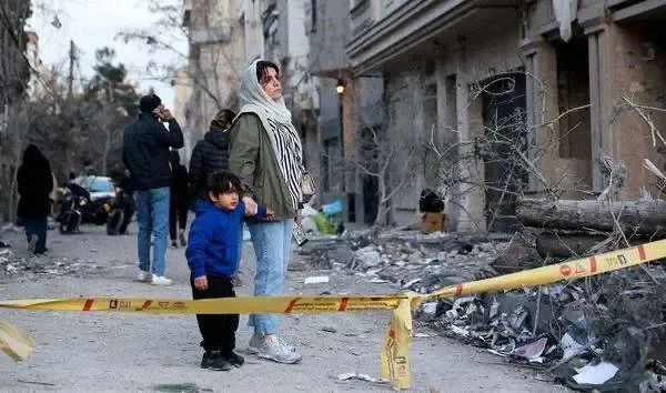 ۱۰ روایت از زندگی کودکان جانباز جنگ ۴۰روزه؛ جنگ در تن و روان آنها هنوز ادامه دارد