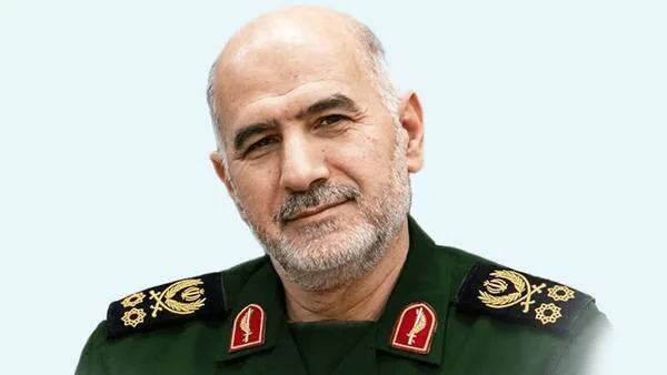 فرمانده کل قوا درجه سرلشکری به شهید اسدی اعطا کردند