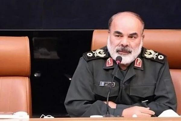 فرمانده نیروی زمینی سپاه روز نیروی دریایی سپاه را تبریک گفت