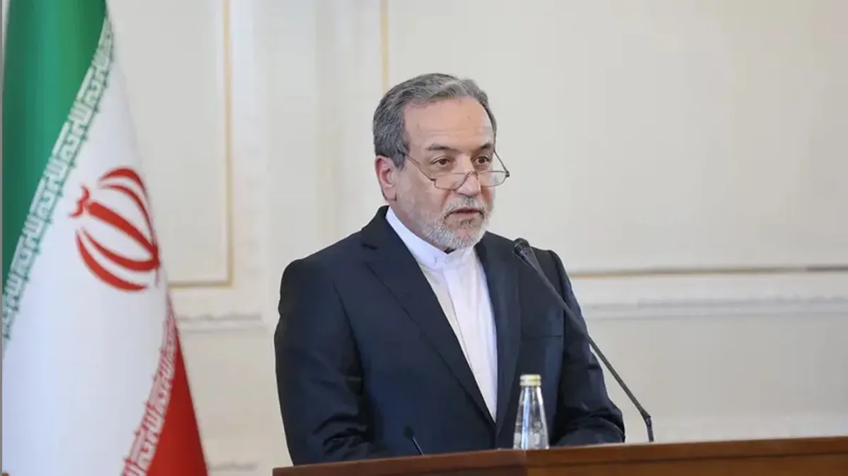 عراقچی: ما بیادبی ترامپ را در عمل پاسخ میدهیم