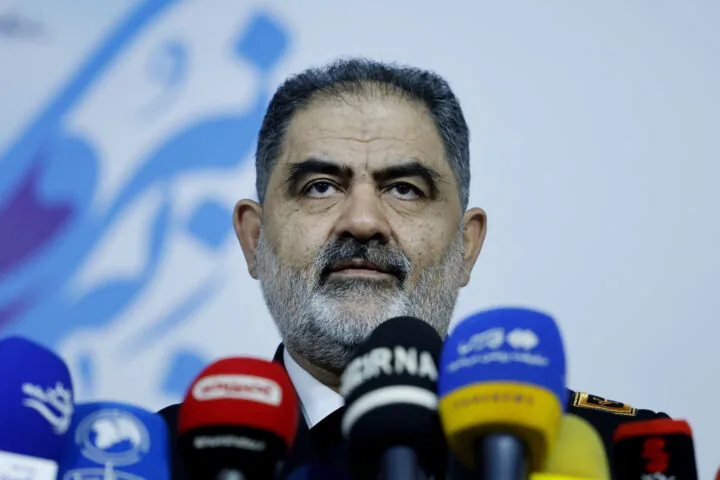 فرمانده نیروی دریایی ارتش: رشادت نیروهای مسلح در حراست از تنگه هرمز، نماد اقتدار ایران