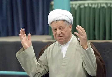 خاطرات هاشمی ۲ آبان ۱۳۸۲: خودم با توقف غنیسازی موافق نیستم