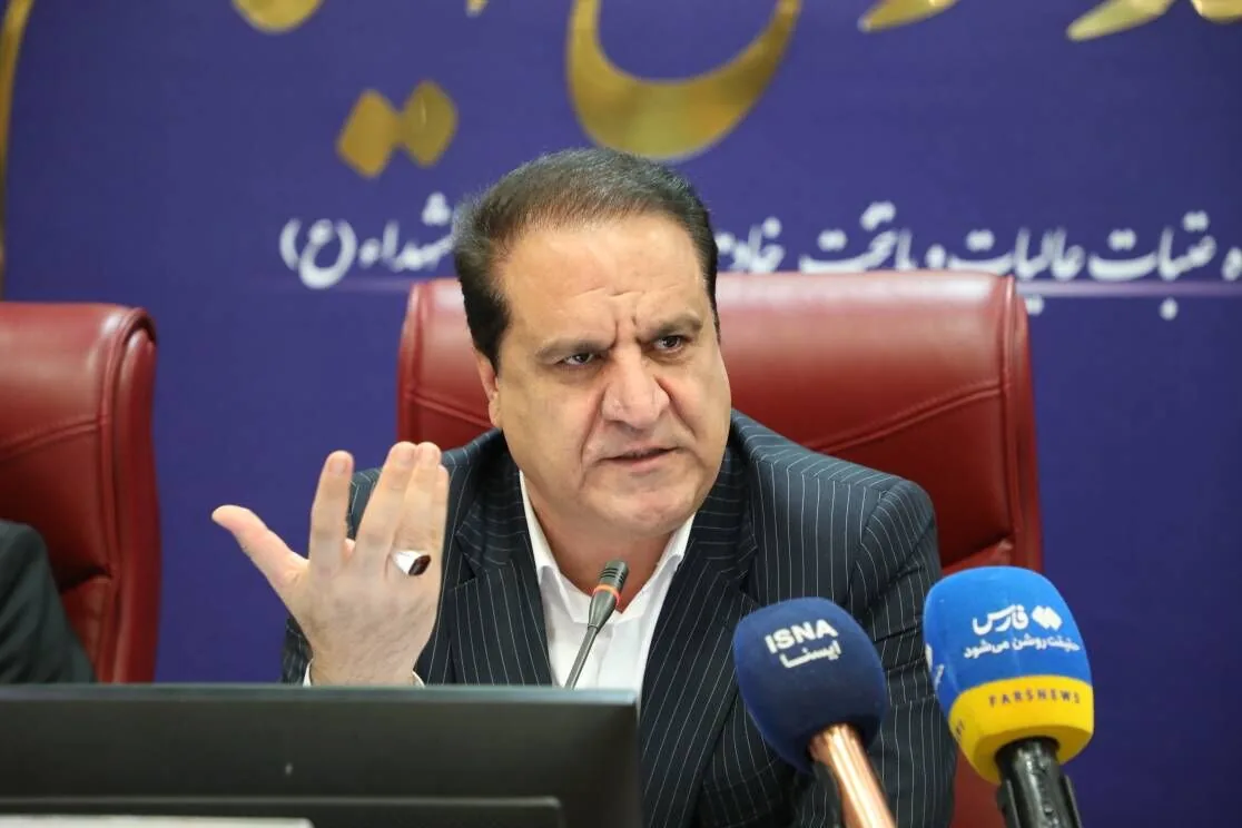 استاندار: ارتقای کیفیت تولید و بهرهوری انرژی اولویت راهبردی ایلام است