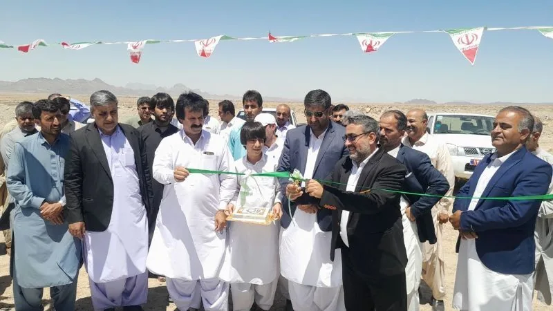 نوزدهمین زمین چمن شهرستان خاش در روستای «کلکلی» به بهرهبرداری رسید
