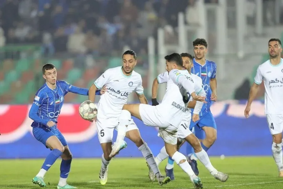 پخش زنده بازی استقلال و گلگهر سیرجان