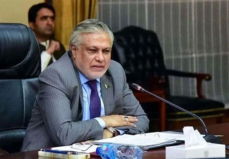 وزیر خارجه پاکستان در دیدار با همتای عمانی: خواهان حمل و نقل آزادانه در تنگه هرمز و بابالمندب هستیم/ به نقش آفرینی برای کمک به صلح در منطقه ادامه میدهیم/ لزوم خویشتنداری همه طرفها در منطقه و بازگشت به دیپلماسی