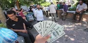 قیمت دلار، یورو و انواع ارزها ظهر امروز ۵ آبان ۱۴۰۵/ دلار به قیمت ۲۷۲ هزار و ۴۶۵ تومان رسید + جدول
