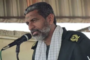 فرمانده نیروی دریایی سپاه: منتظریم ناوهای آمریکایی به ورودی تنگۀ هرمز نزدیک شوند تا غرقشان کنیم/ لحظهبهلحظه روزشماری میکنیم تا این اتفاق بیفتد