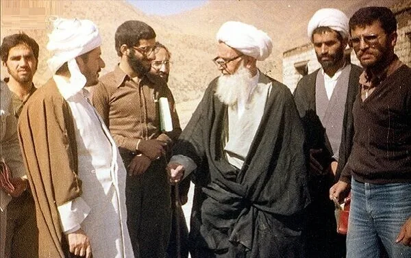 پیرمردی با عصا در خط مقدم؛ روایت زندگی شهید محراب کرمانشاه