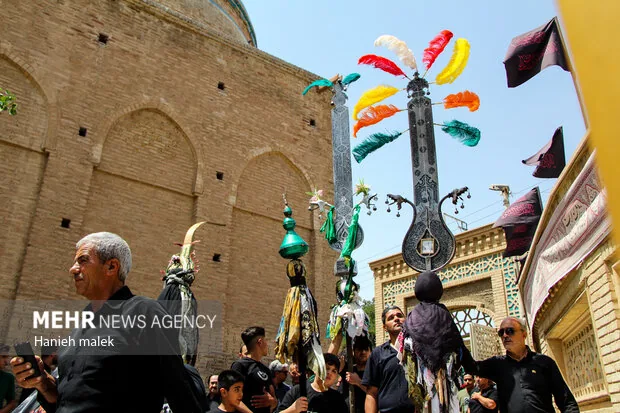 «ای اهل حرم میر و علمدار نیامد»/ایران در سوگ علمدارانش چشم به‌راه ماند