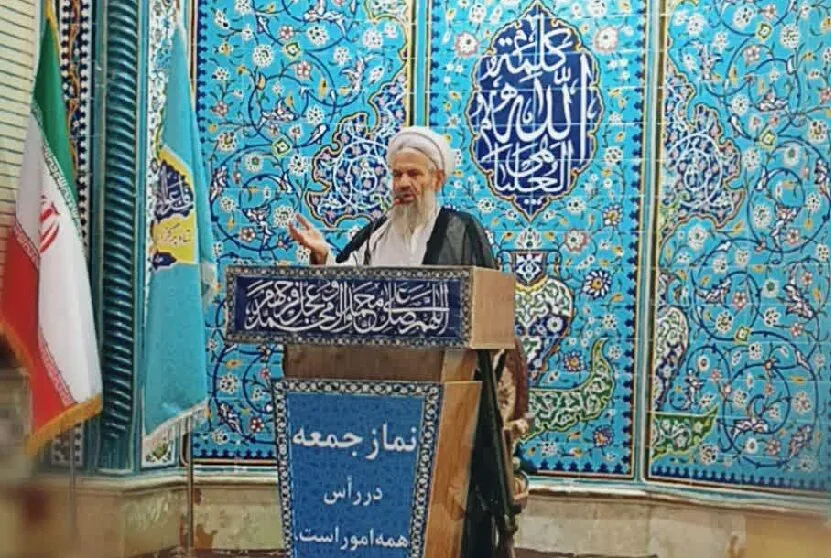 امام جمعه مراغه: ترامپ در آشفتگی راهبردی دستوپا می زند