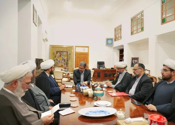 مسکن ۱۲۰۰ طلبه اصفهانی در انتظار تعیین تکلیف است