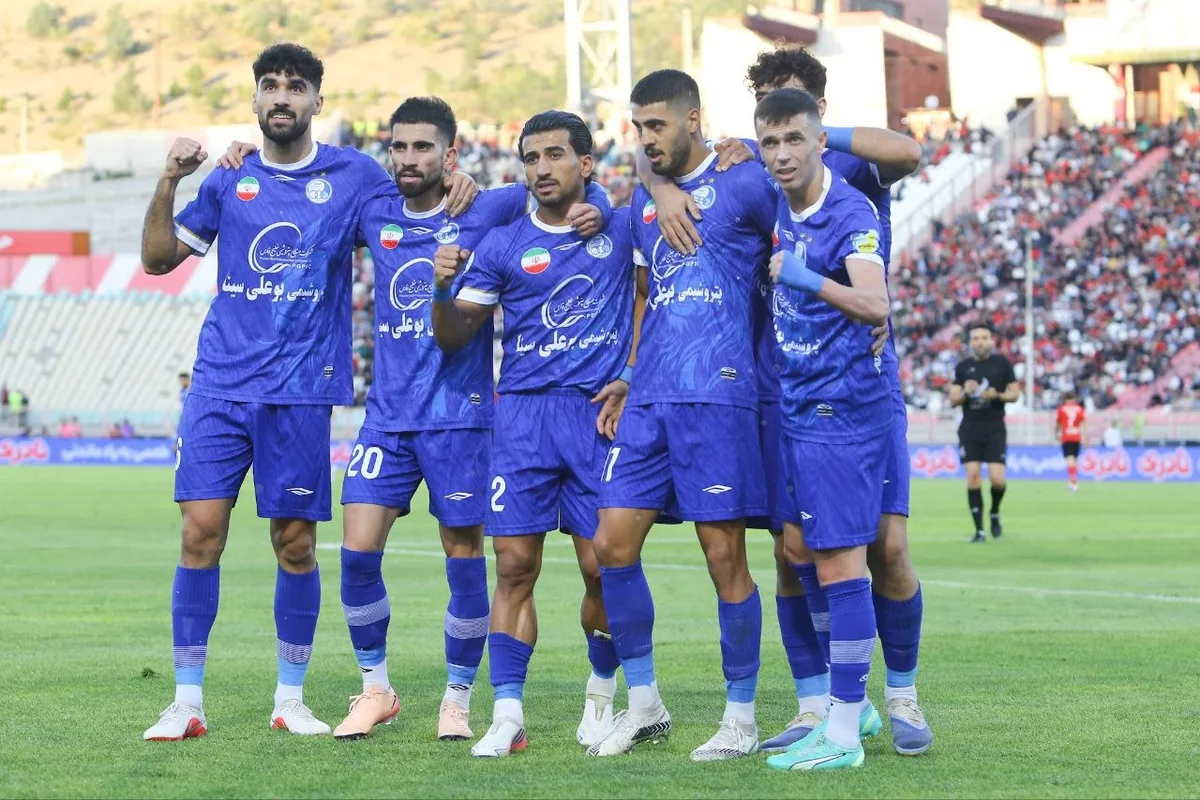واکنش سحرخیزان به انتقادها از شادی گل!