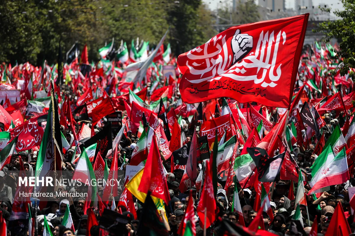 خونخواهی رهبر شهید انقلاب باید از مطالبه به گفتمان اجتماعی تبدیل شود