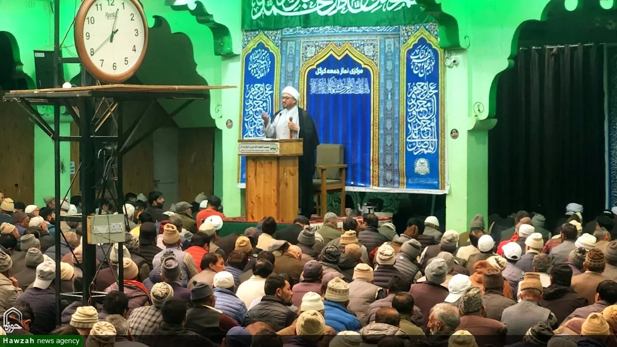 حضرت زینب(س)، الگوی جاودانه علم، شجاعت و ایستادگی در راه حق است