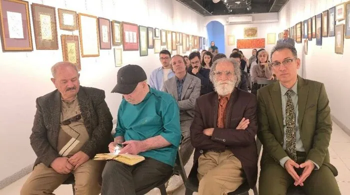 تجلیل از پیشکسوت خوشنویس خراسان در نمایشگاه «مهر ماندگار» نیشابور
