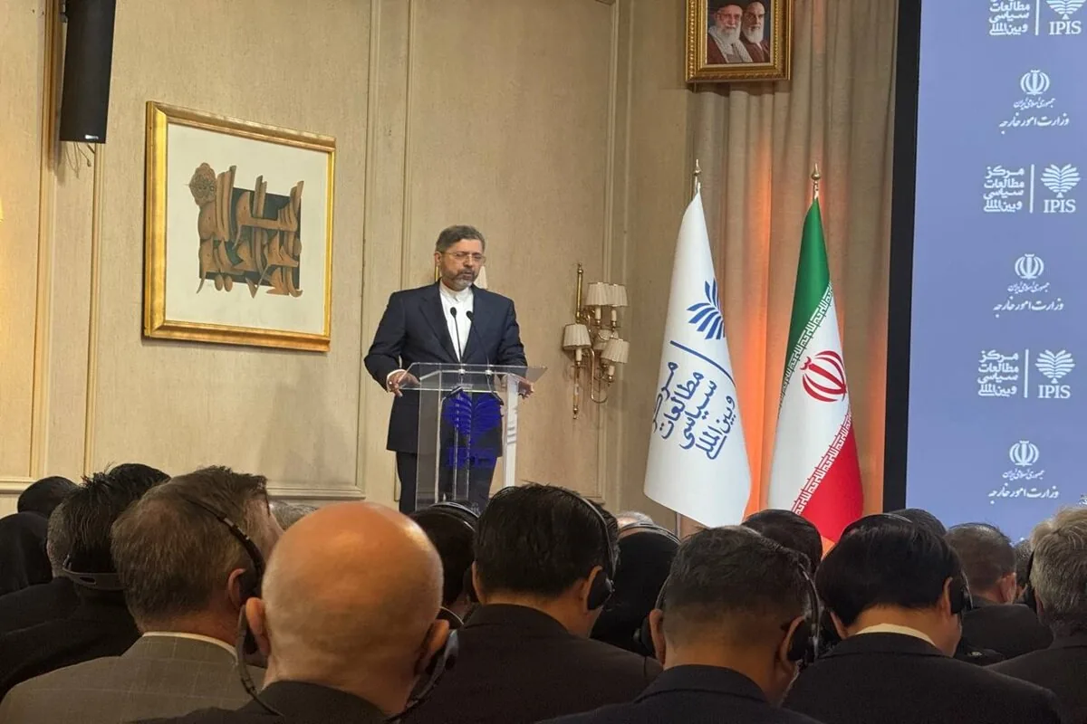 شهید خرازی در سپهر سیاسی ایران نشانه اجماعسازی بود