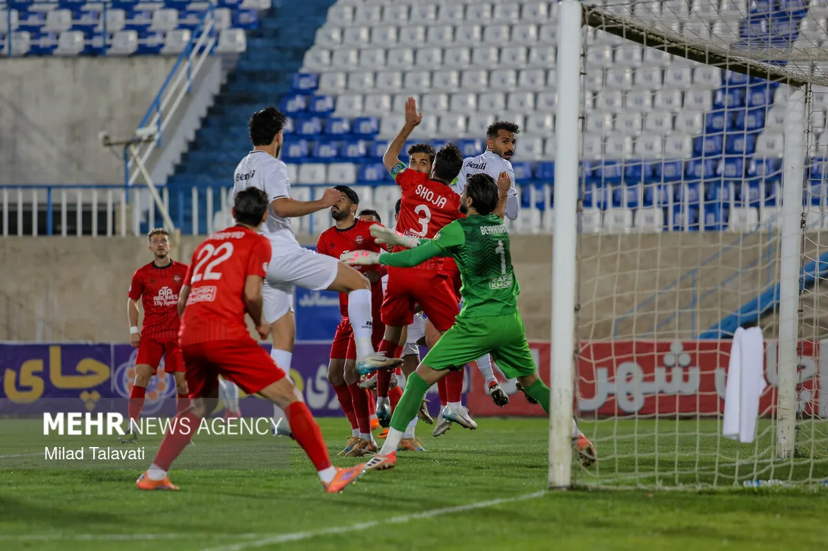 برگزاری جلسه رسیدگی به پرونده ملوان و تراکتور؛ درخواست برد ۳ بر صفر