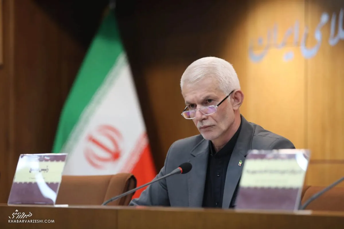 واکنش به شایعه دخالت وزیر ورزش در رأی بازی ملوان - تراکتور