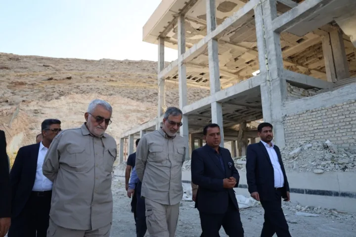 جابری انصاری: ملت ایران، رویای دشمنان برای تسلیم کشور را نقش بر آب خواهد کرد
