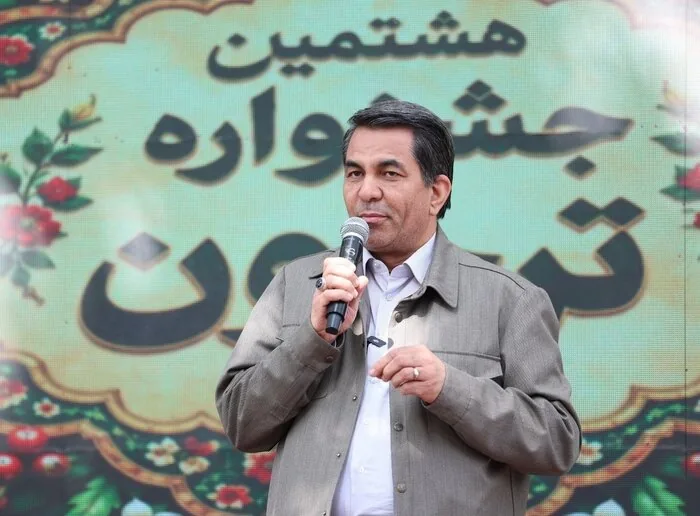 رایحه خوش ترخون برای شکوفایی اقتصادی گلباف