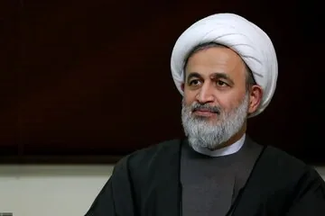 پناهیان: بعضی افراد کنار گود نشستهاند میگویند لنگش کن/ قیافه عالمانه و منصفانهای میگیرند و بر حل مسائل صرفاً از طریق دیپلماسی تأکید دارند