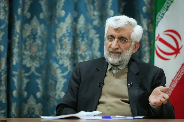 انتقاد روزنامه اصولگرا از نسخه جلیلی برای وحدت؛ پای رسایی که وسط میآید، چه باید کرد؟