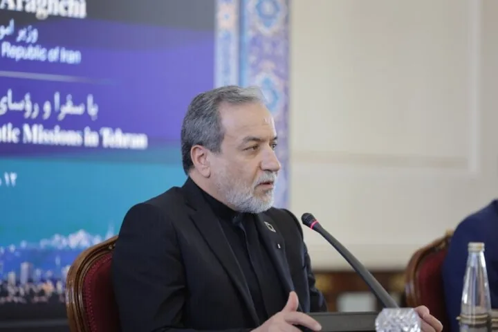 عراقچی: هیچ دولتی نمیتواند امنیت پایدار را به بهای امنیت دیگران بسازد
