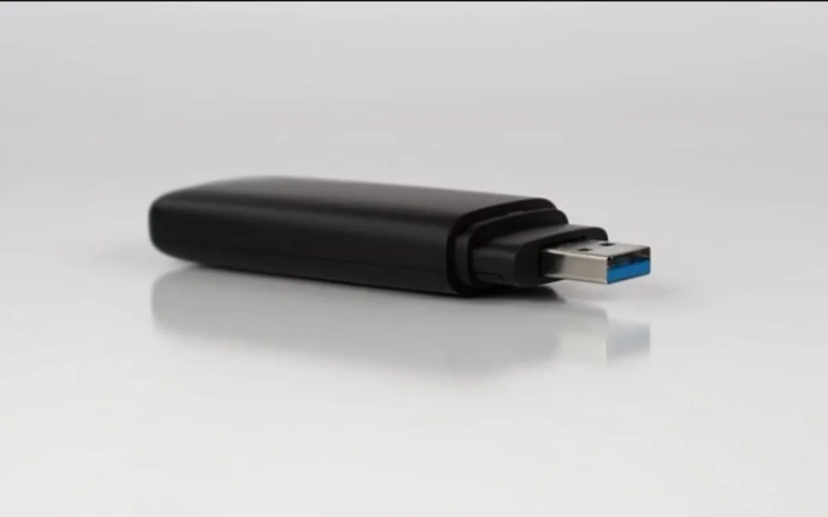 تصویر مرتبط با کاربرد درگاه USB تلویزیون