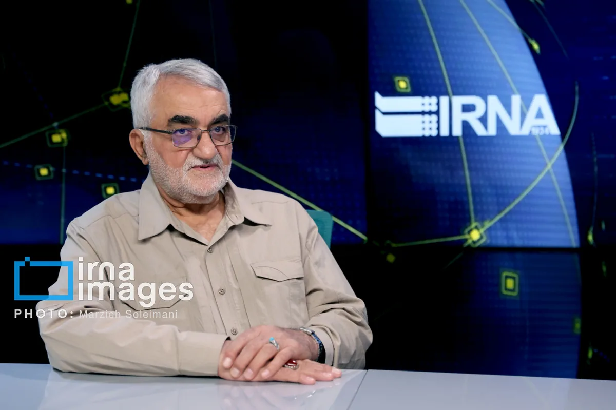 بروجردی: دوقطبیسازی در شرایط جنگی، خیانت به انقلاب است