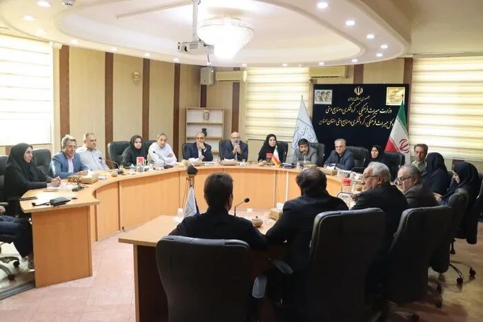 برندسازی فرهنگی با سه رویداد «روز سمنان»، نمایشگاه صنایع‌دستی و  بزرگداشت حکیم‌الهی