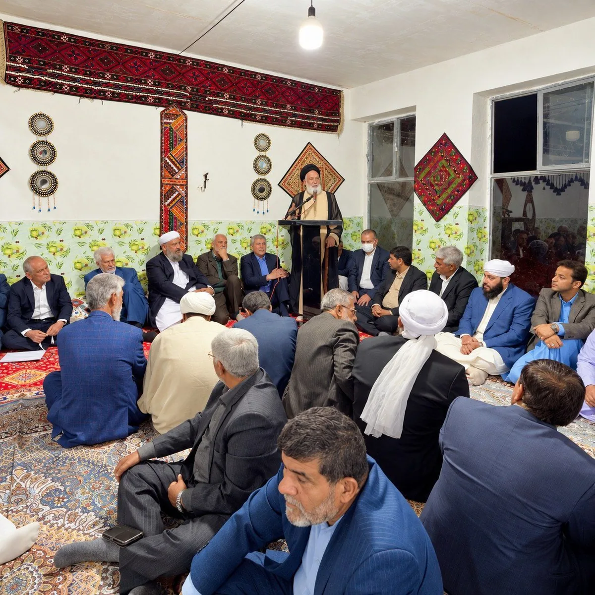 معتمدان شیعه و سنی سیستان و بلوچستان نشست هماندیشی برگزار کردند + عکس