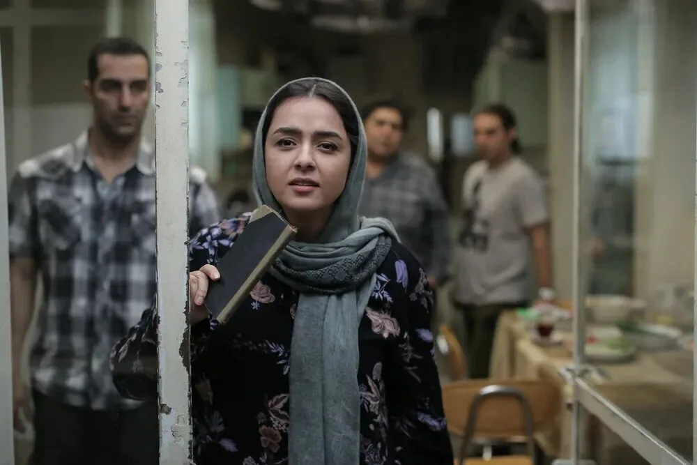 خارجیها چهره زن بدبخت ایرانی را دوست دارند