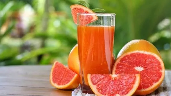 ۲ نوشیدنی محبوب که خطر سنگ کلیه را افزایش می دهد؛ هر روز چند لیوان بنوشیم؟