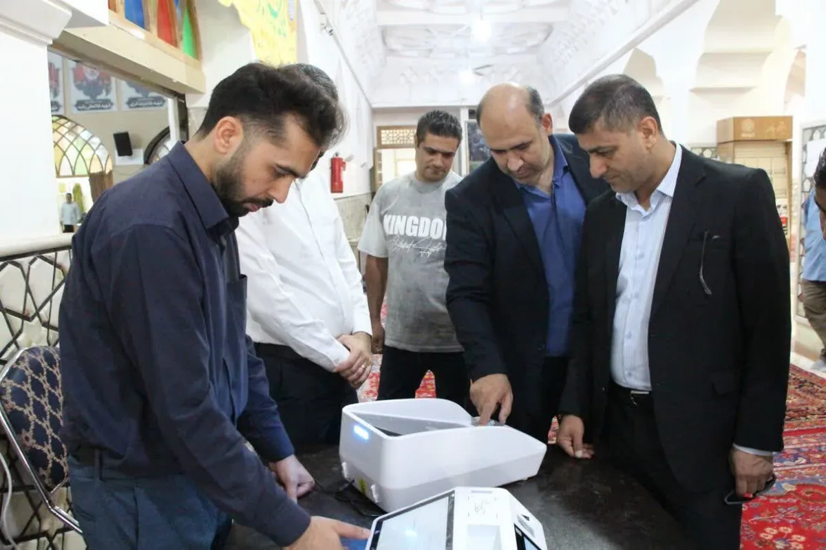 مانور انتخابات الکترونیک در پیشوا برگزار شد/ آمادگی ۸۱ شعبه اخذ رأی برای دوره هفتم شوراها